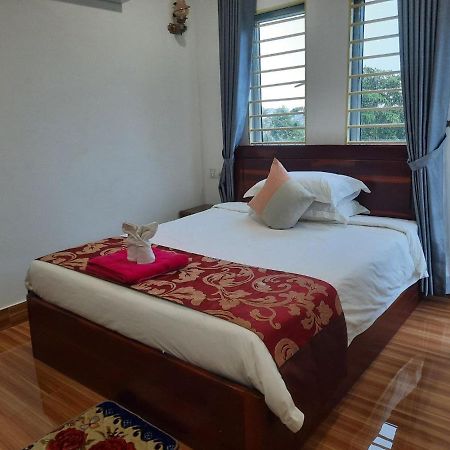 Realkhom Villa シェムリアップ エクステリア 写真