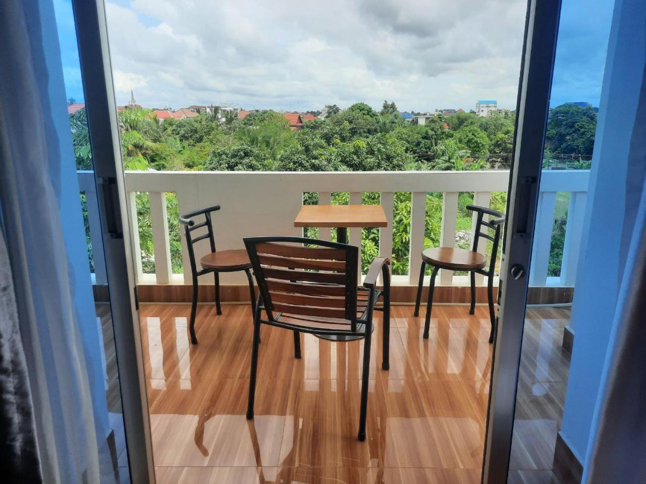 Realkhom Villa シェムリアップ エクステリア 写真